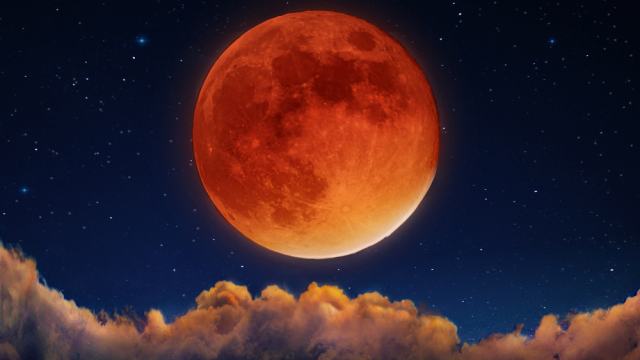 blood moon 2022 prophecy